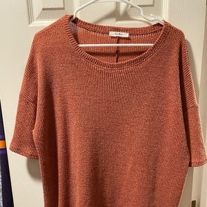 Burnt orange short sleeved sweater top